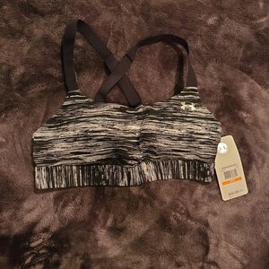 Under Armour Sports Bra size SM